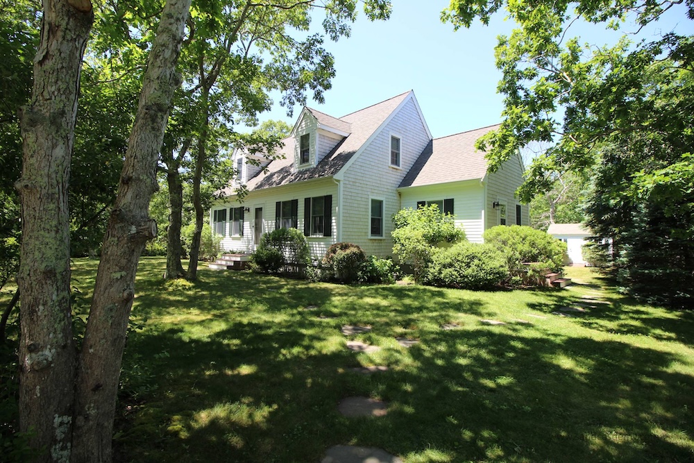 exterior of an Edgartown home in Martha's Vineyard